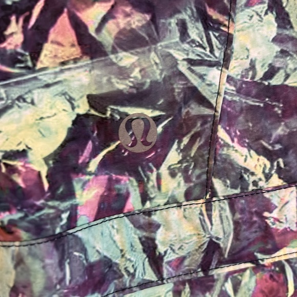 Lululemon Jacket - Picture 6 of 7